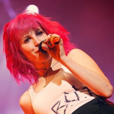 Hayley Williams photo 21