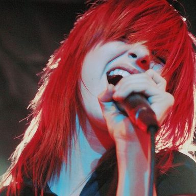 Hayley Williams photo 33