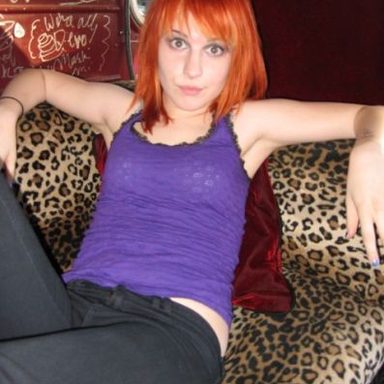 Hayley Williams photo 23