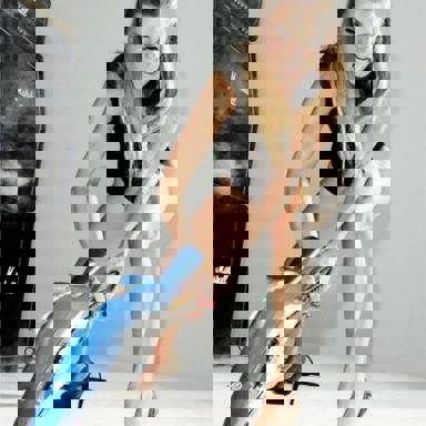 Heather Morris photo 18