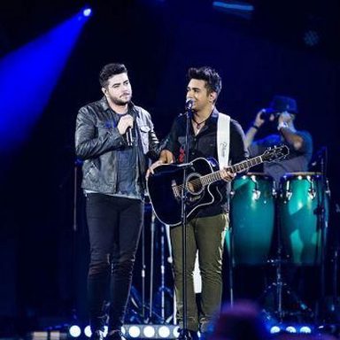 Henrique e Juliano photo 23