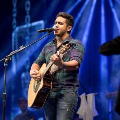 Henrique e Juliano photo 21