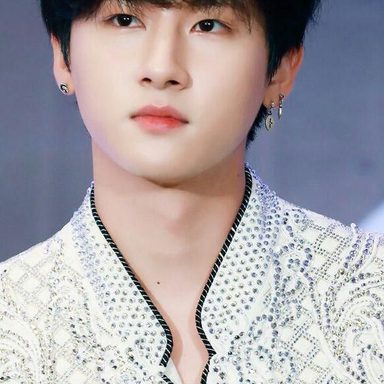 I.M (Changkyun) photo 25