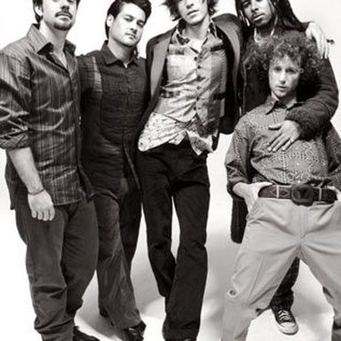 Incubus photo 25