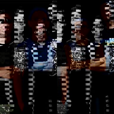 INSIDE - Moderate Rock -