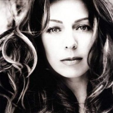 Isabelle Boulay photo 10