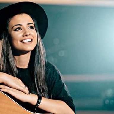 Isadora Pompeo photo 15