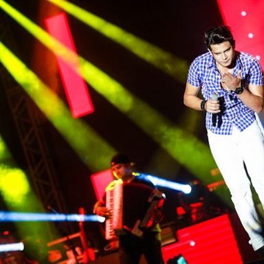 Israel Novaes photo 22