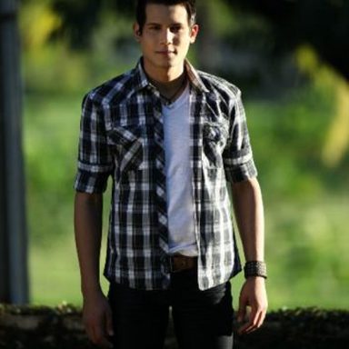 Israel Novaes photo 31