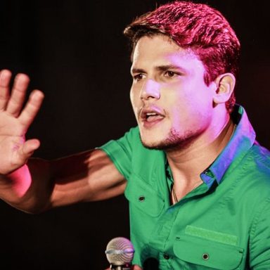 Israel Novaes photo 24