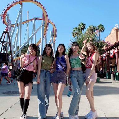 ITZY photo 48