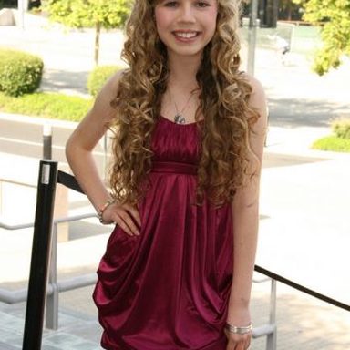 Jennette McCurdy photo 123