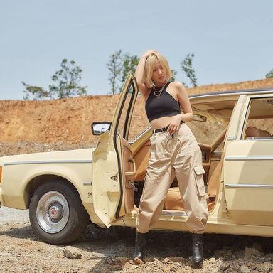 Jeon Soyeon photo 18