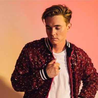 Jesse McCartney photo 24