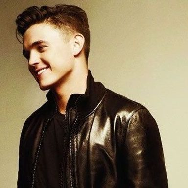 Jesse McCartney photo 59