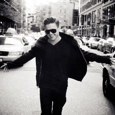 Jesse McCartney photo 58