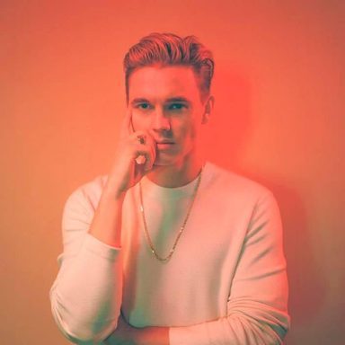 Jesse McCartney photo 25