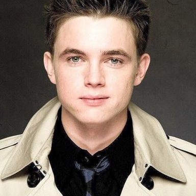Jesse McCartney photo 68