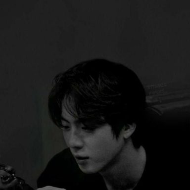 Jin (BTS) photo 17