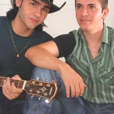 João Lucas e Helton