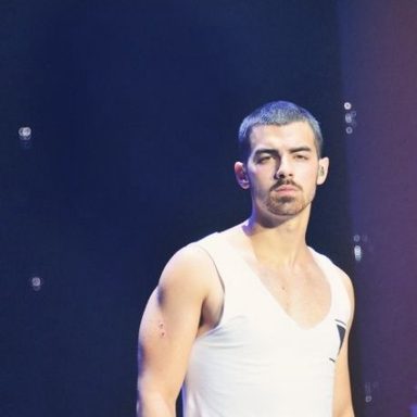Joe Jonas photo 30