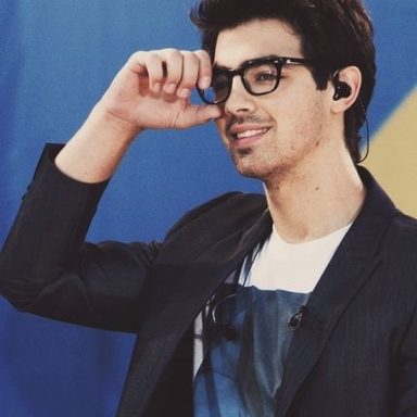 Joe Jonas photo 39