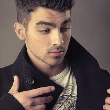 Joe Jonas photo 9