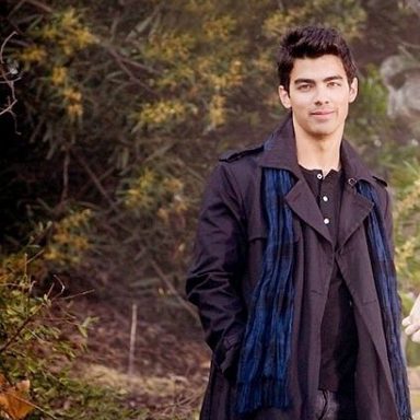 Joe Jonas photo 15