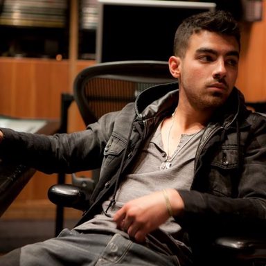 Joe Jonas photo 67