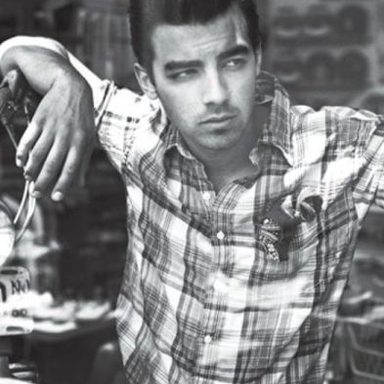 Joe Jonas photo 72