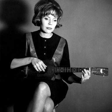 Joni Mitchell photo 32