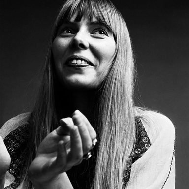 Joni Mitchell photo 21