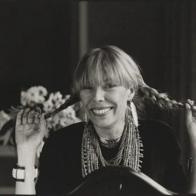 Joni Mitchell photo 39