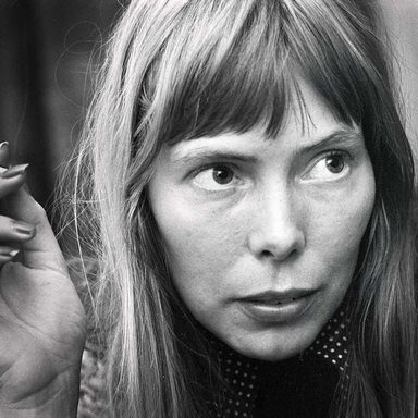 Joni Mitchell photo 12