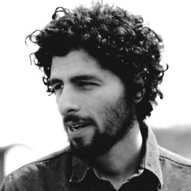 José González