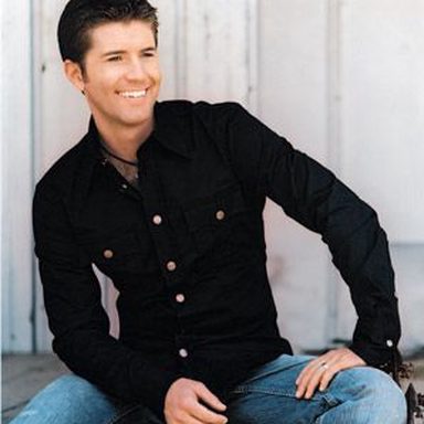 Josh Turner photo 13