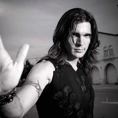 Juanes photo 25