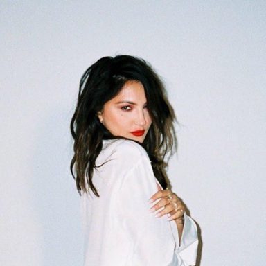 Julia Michaels photo 10