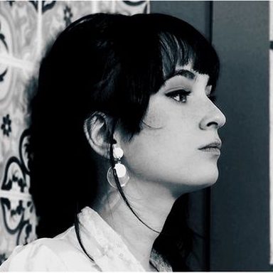 Juliana R