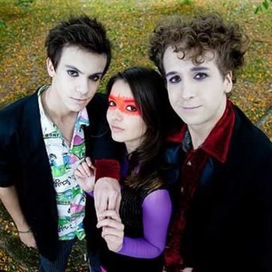 Julie e Os Fantasmas (Nickelodeon Brasil) photo 9