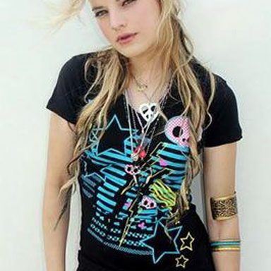 Juliet Simms photo 9