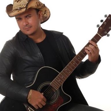 Júlio Garcia