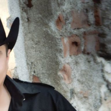 Julión Álvarez y Su Norteño Banda