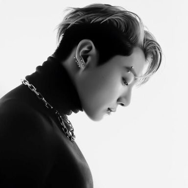 Jungkook (BTS) photo 32