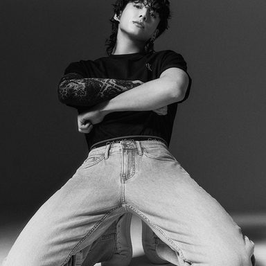 Jungkook (BTS) photo 25