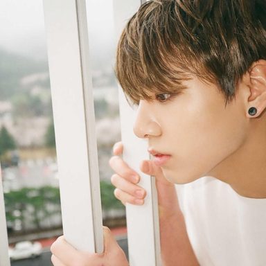 Jungkook (BTS) photo 60