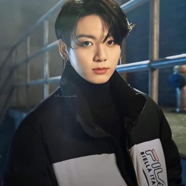Jungkook (BTS) photo 43