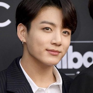 Jungkook (BTS) photo 14