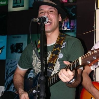 Junior Dias & Banda