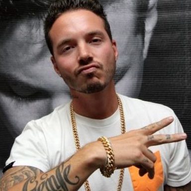 J Balvin photo 55